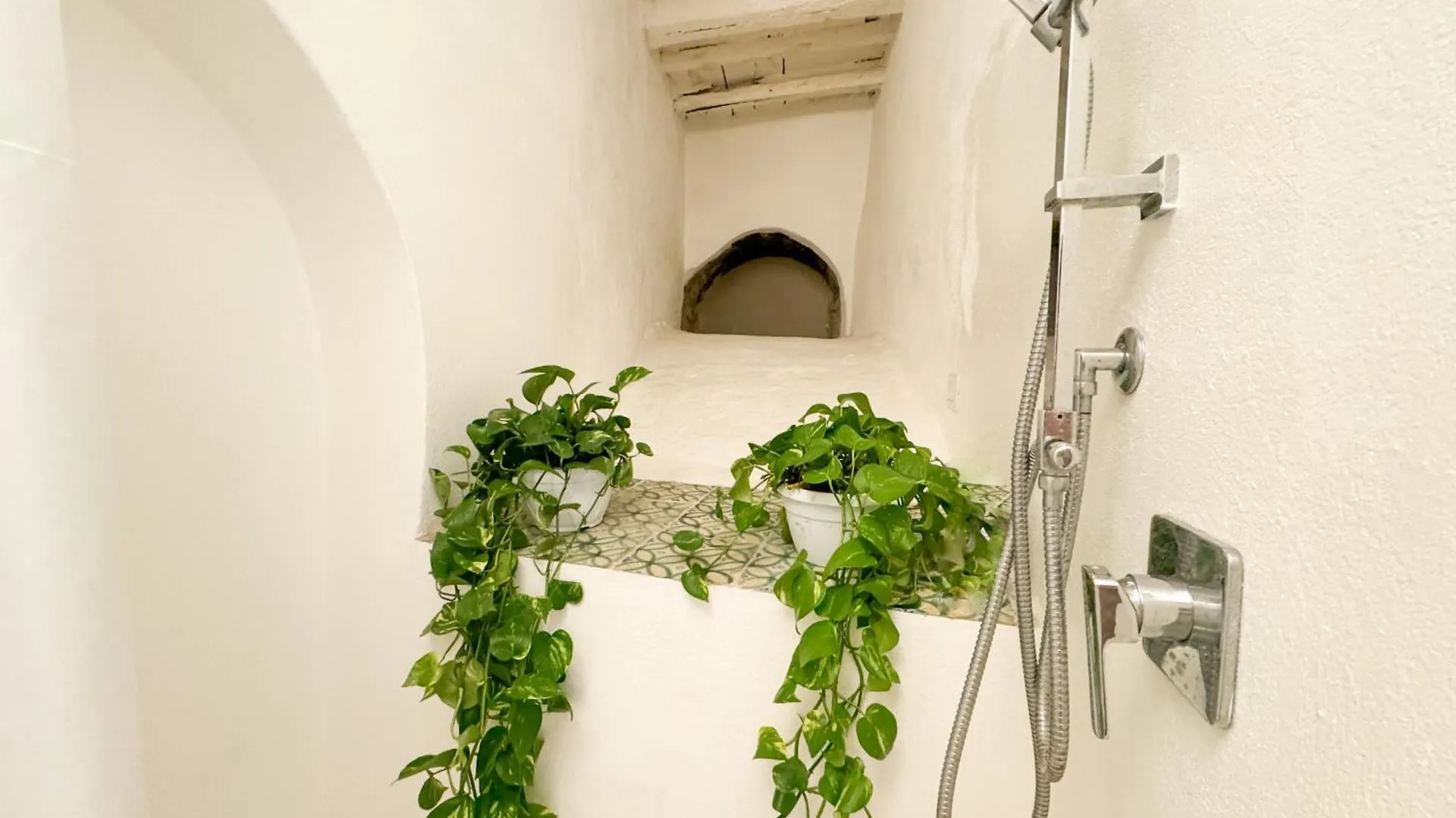 Kalma - Genovesi Mini House Apartment Cagliari Italy
